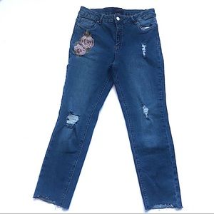 EMROIDERED DENIM SKINNY ANKLE